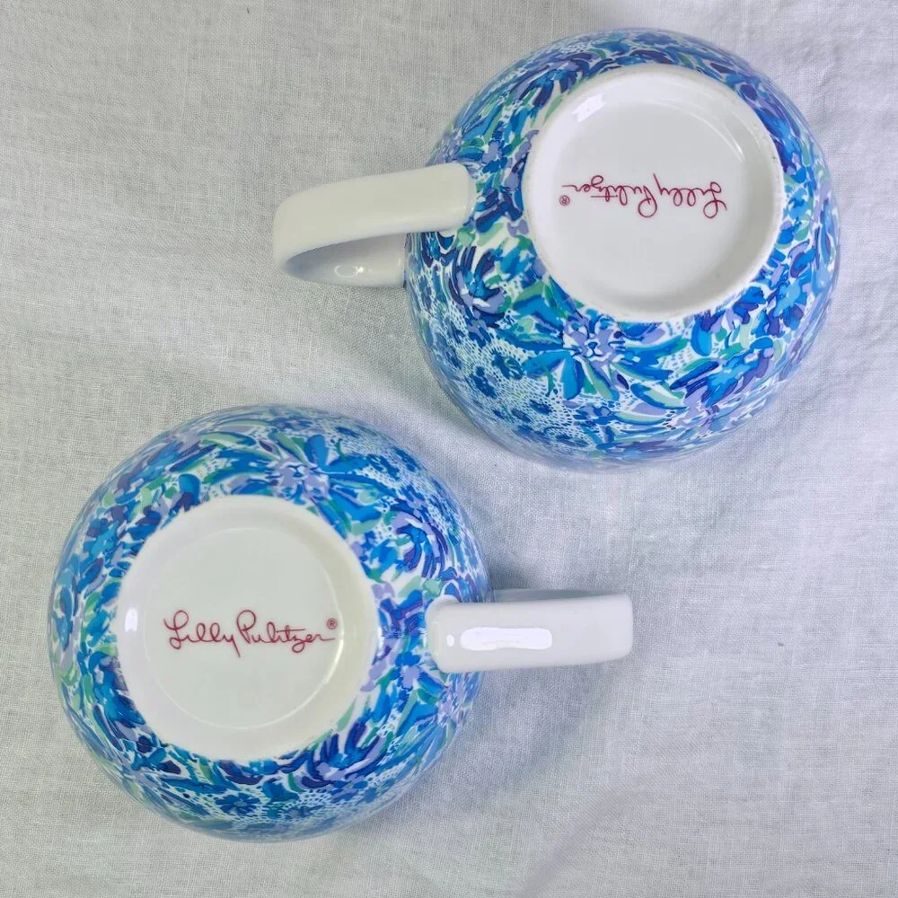A Pair of Lilly Pulitzer Floral Coffee Tea Soup Mugs Cups